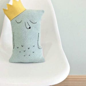 diy craft tutorial: how to make an recycled stuffed animal from a sweater