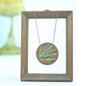 how to make an embroidered wood circle necklace