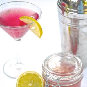 summertime peach and blackberry cocktail recipe