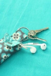 How to Make a Keychain Ear Bud Pouch