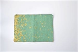 Simple DIY fabric wallet from Dear Handmade Life