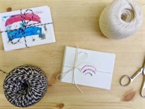 How to create notecard sets of your child’s artwork from Dear Handmade Life